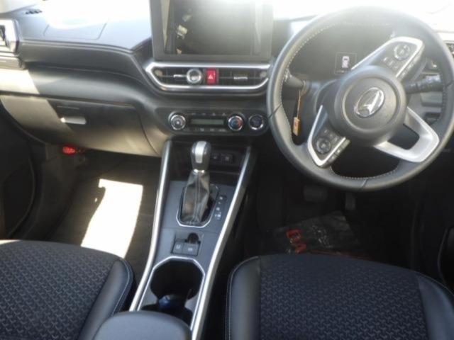 Daihatsu ROCKY 2024 7005693-3