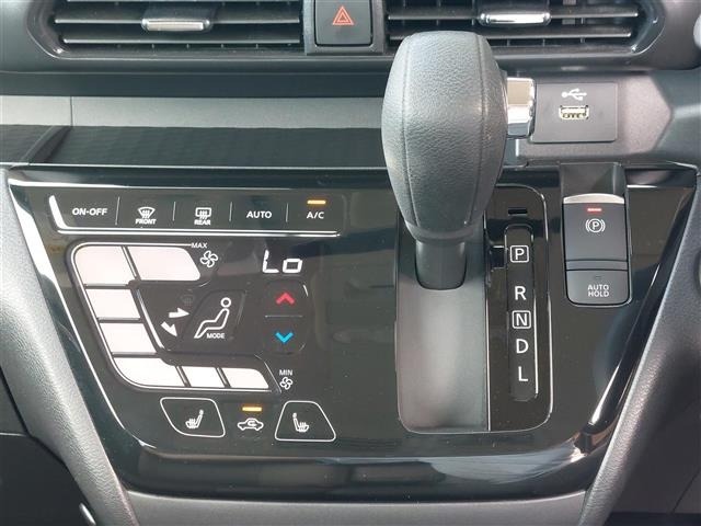 Nissan ROOX 2022 7019214-5