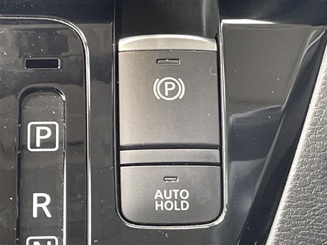 Nissan ROOX 2022 7019230-3