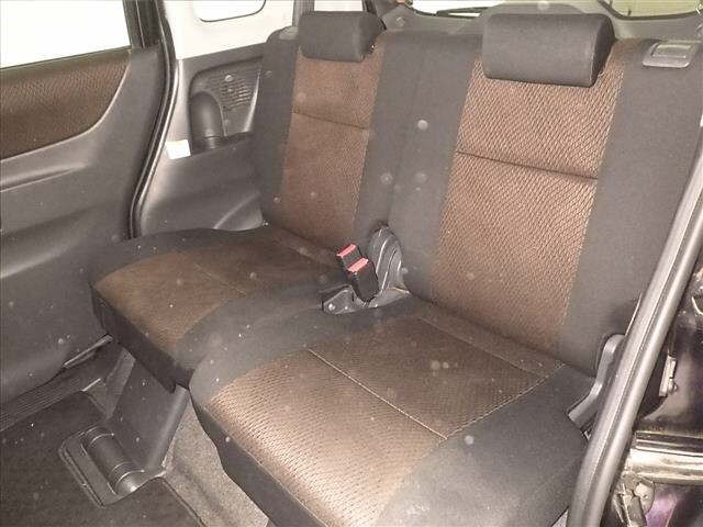 Nissan ROOX 2011 7019279-7