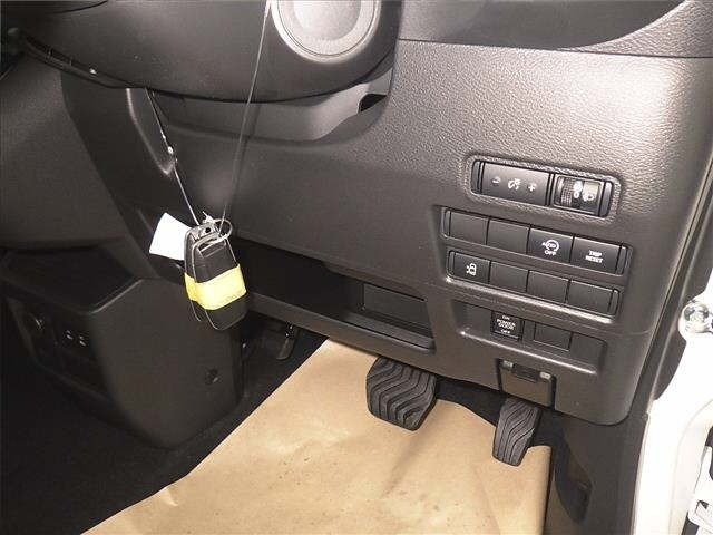 Nissan ROOX 2025 7019288-8