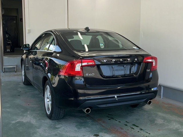 Volvo S60 2013 7015269-1