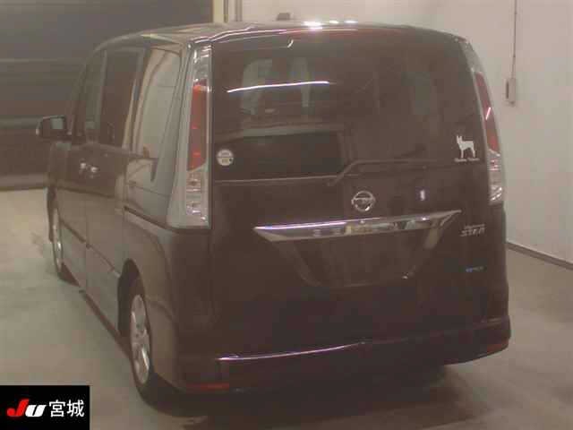 Nissan SERENA 2011 7024647-1