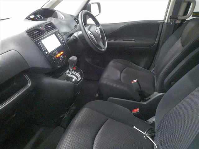 Nissan SERENA 2011 7024647-3