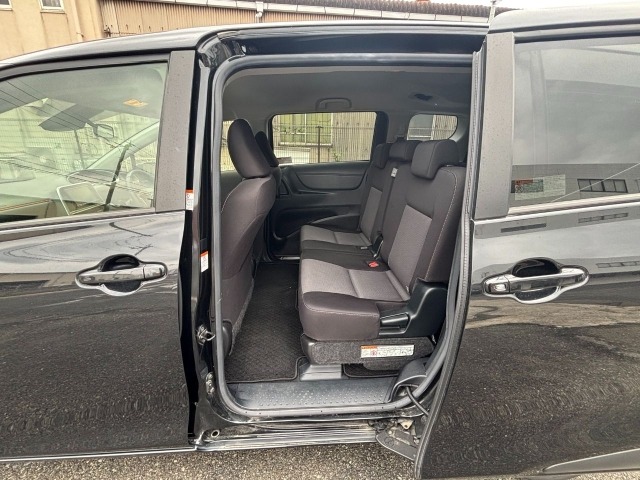 Toyota SIENTA 2022 7024600-24
