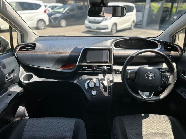 Toyota SIENTA 2022 7024603-1