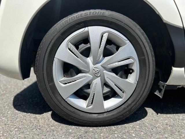 Toyota SIENTA 2022 7024603-17