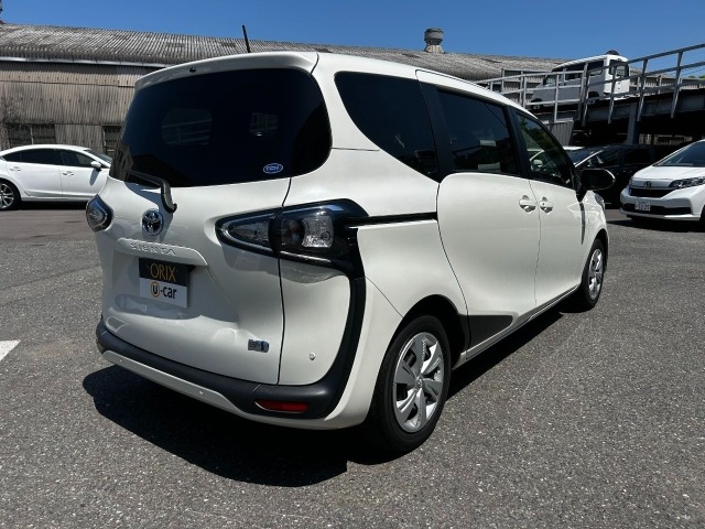 Toyota SIENTA 2022 7024603-2