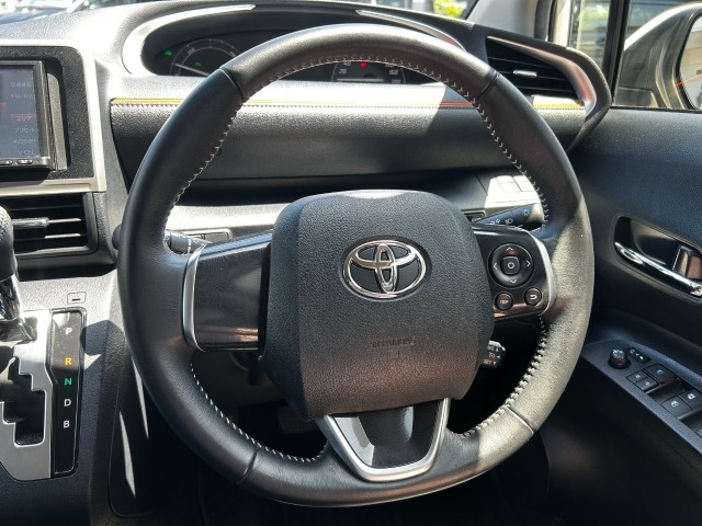 Toyota SIENTA 2022 7024603-6