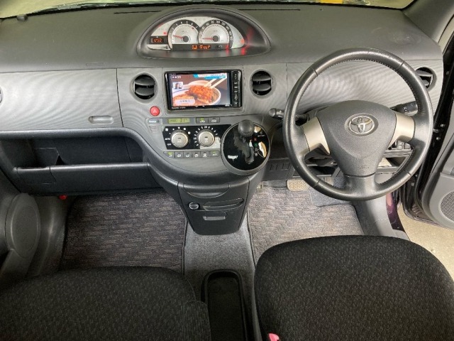 Toyota SIENTA 2014 7024645-3