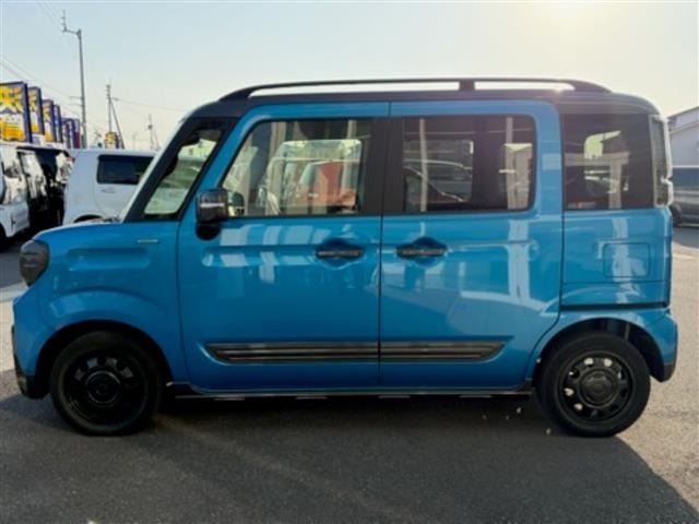 Suzuki SPACIA 2018 7003175-18