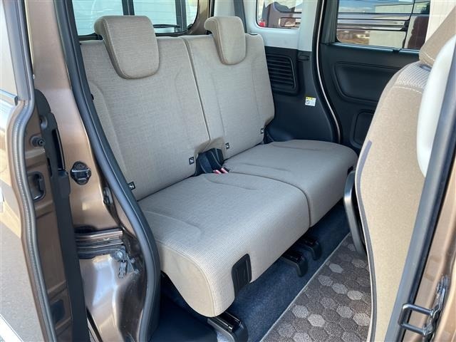 Suzuki SPACIA 2022 7003224-5