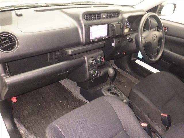 Toyota SUCCEED VAN 2017 7017332-4