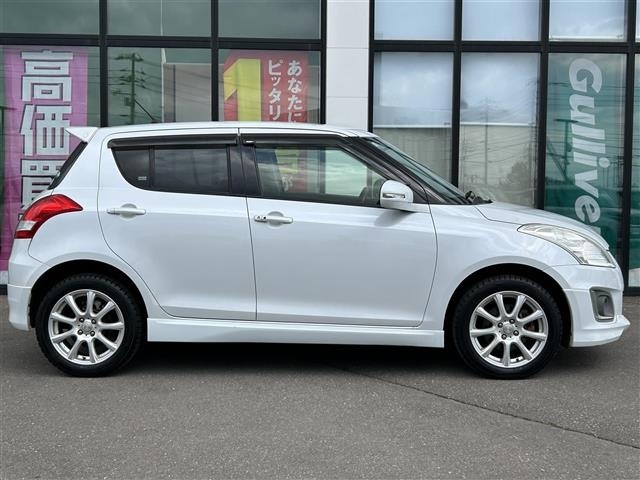 Suzuki SWIFT 2015 7002866-4
