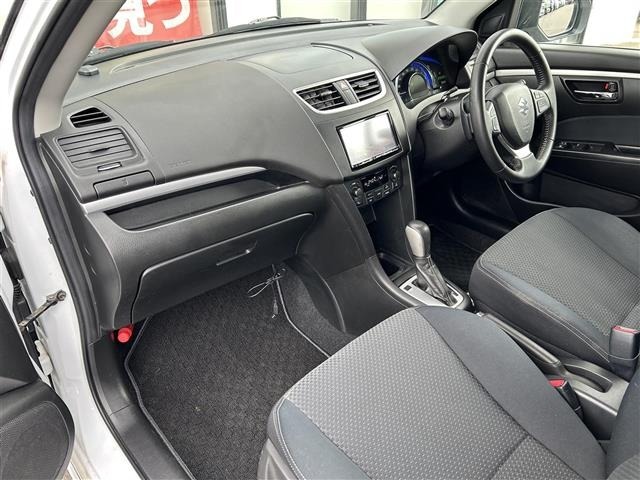 Suzuki SWIFT 2015 7002866-7