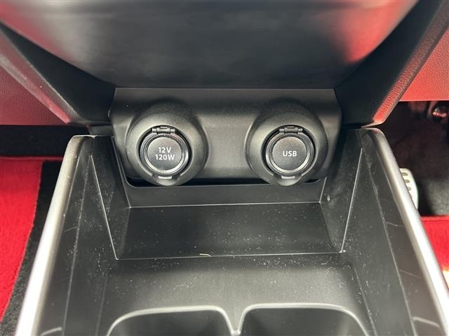 Suzuki SWIFT 2025 7002875-11