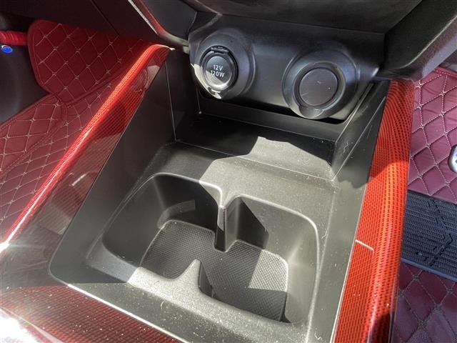 Suzuki SWIFT 2019 7002876-2
