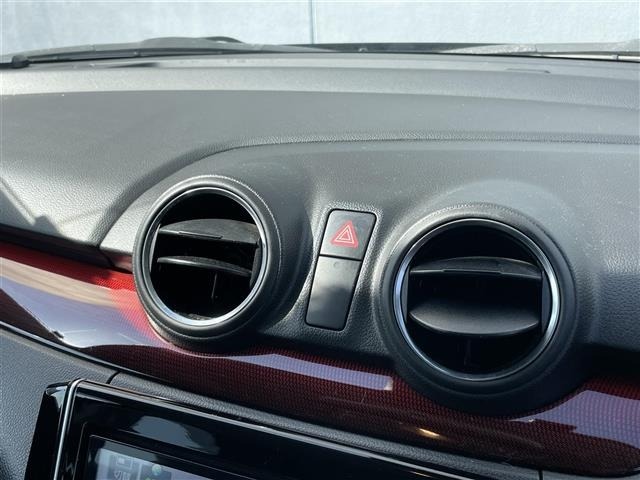 Suzuki SWIFT 2019 7002876-23