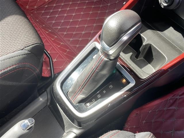 Suzuki SWIFT 2019 7002876-9