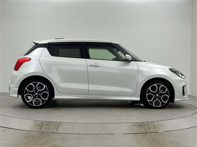 Suzuki SWIFT 2024 7002890-2