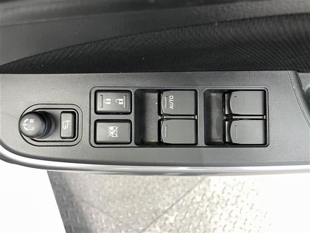 Suzuki SWIFT 2017 7002891-9