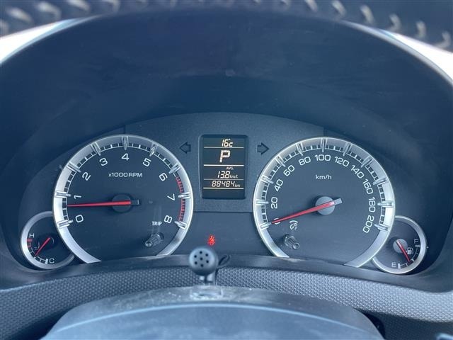 Suzuki SWIFT 2013 7002910-14