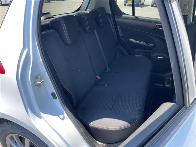 Suzuki SWIFT 2013 7002910-5