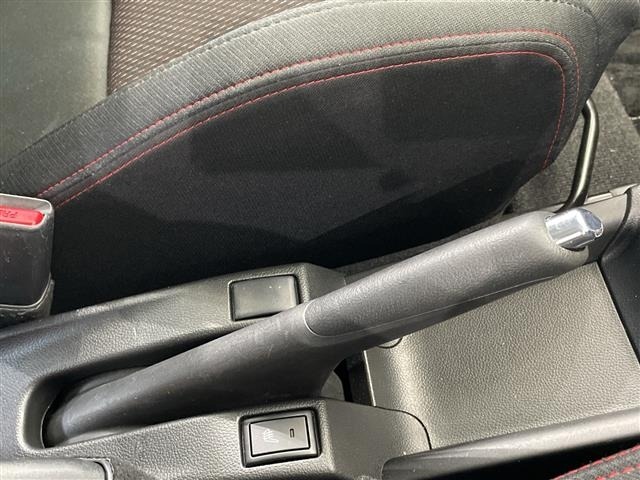 Suzuki SWIFT 2018 7002912-11