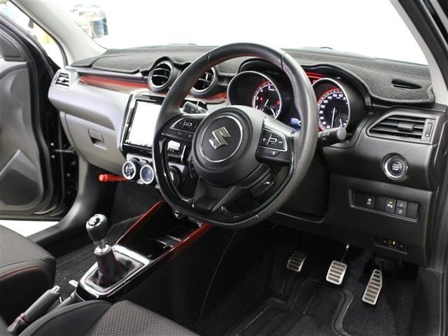 Suzuki SWIFT 2022 7002913-5