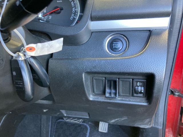 Suzuki SWIFT 2011 7002919-5