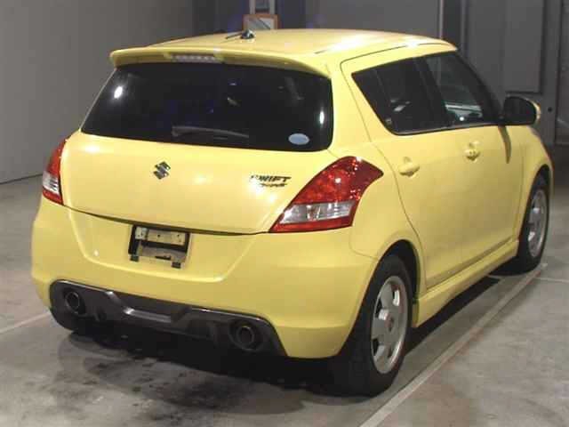 Suzuki SWIFT 2013 7002931-1