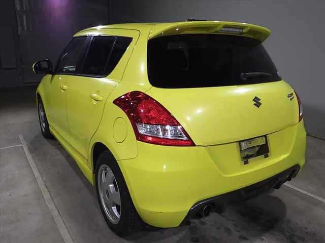 Suzuki SWIFT 2013 7002931-4