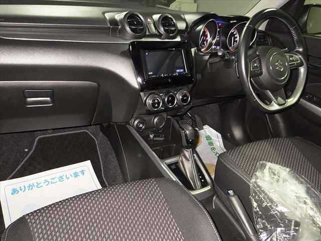 Suzuki SWIFT 2020 7002932-5