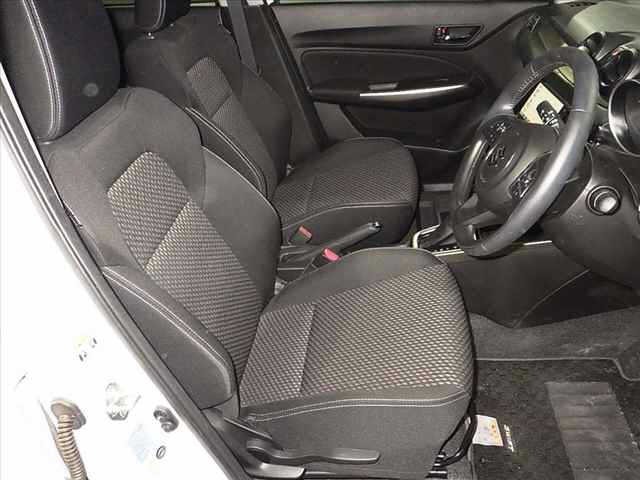 Suzuki SWIFT 2018 7002933-9
