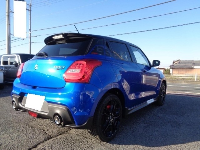 Suzuki SWIFT 2025 7002948-4