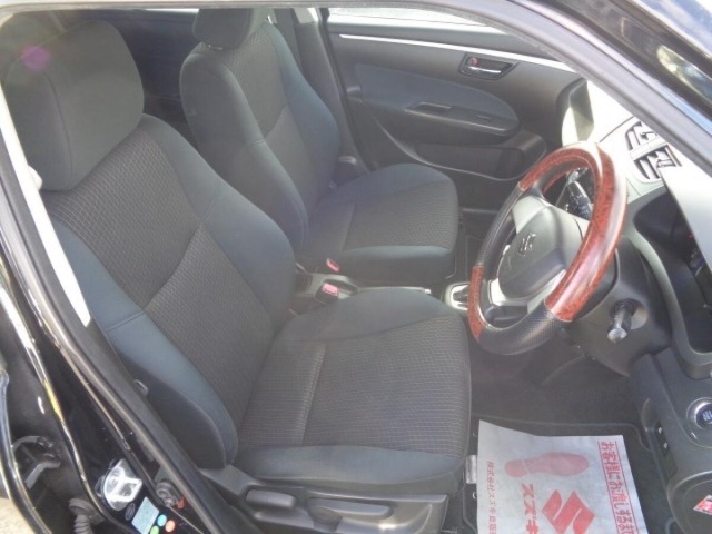 Suzuki SWIFT 2013 7002949-7