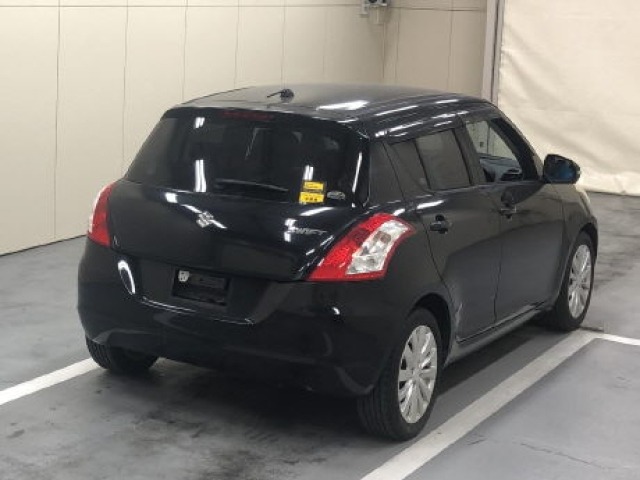 Suzuki SWIFT 2011 7002950-3