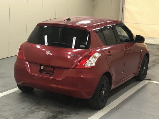 Suzuki SWIFT 2013 7002953-3