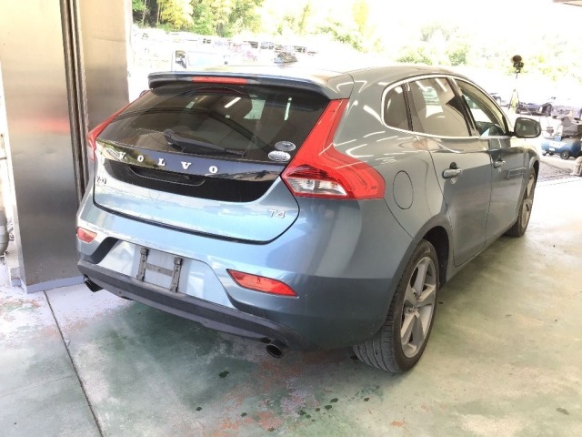 Volvo V40 2014 7015414-4