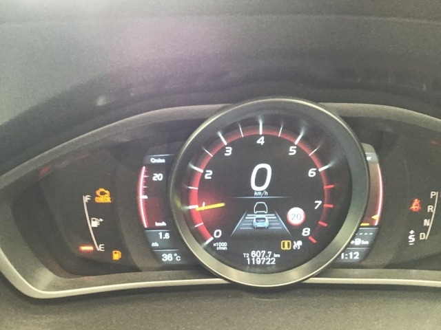 Volvo V40 2014 7015414-8
