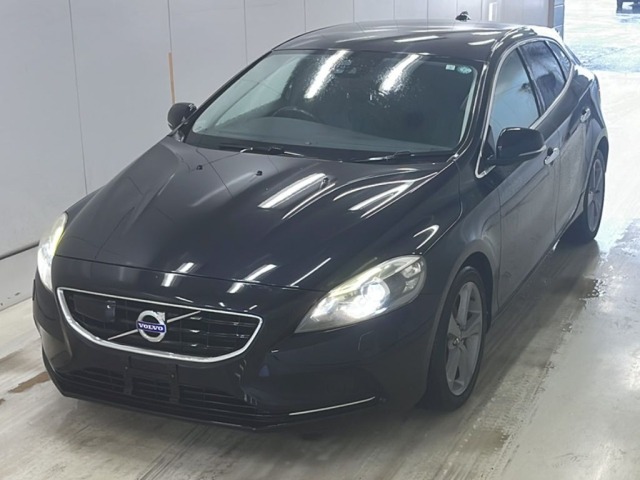 Volvo V40 2015 7015618-0