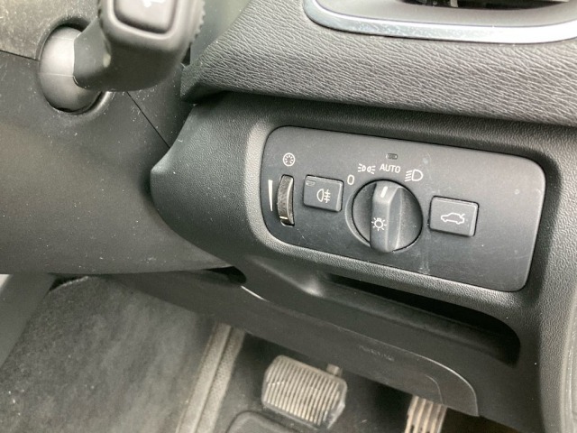 Volvo V40 2015 7015618-5