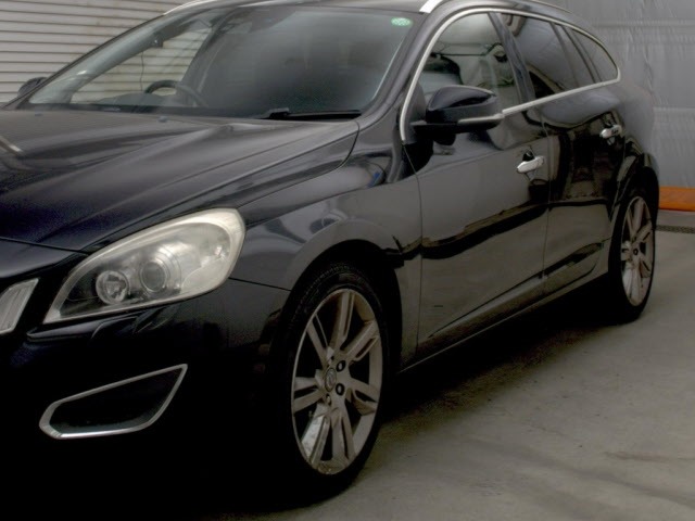 Volvo V60 2011 7016452-4