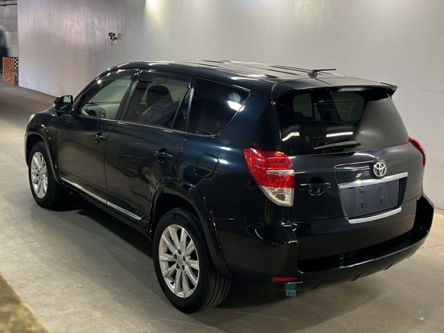 Toyota VANGUARD 2011 7017801-1