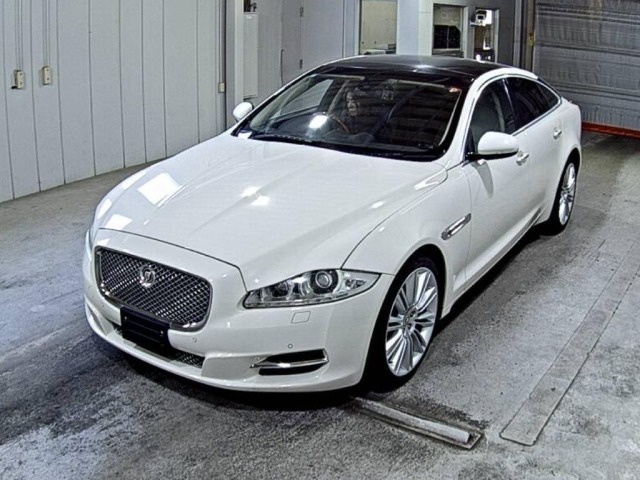 Jaguar XJ SERIES 2010 7017641-4
