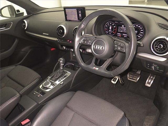 Audi A3 2017 7033962-3