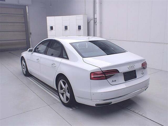 Audi A8 2014 7033976-1