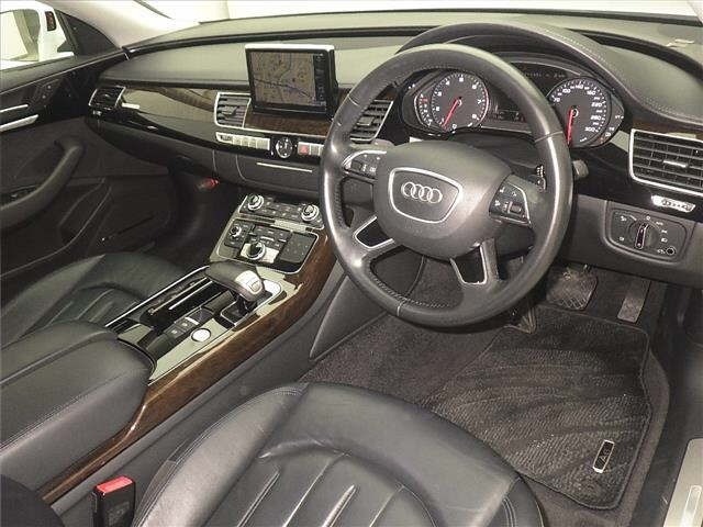 Audi A8 2014 7033976-3