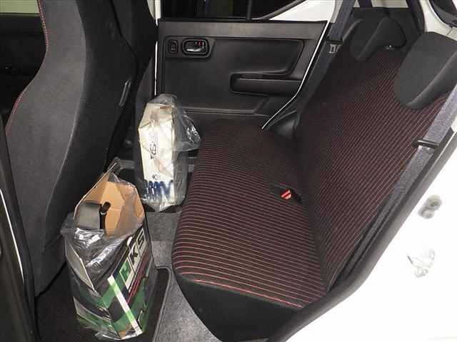 Suzuki ALTO 2015 7031641-6