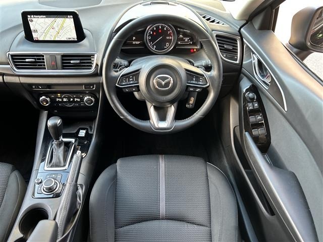 Mazda AXELA 2018 7029787-15